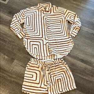 Geometric Patterned Shorts